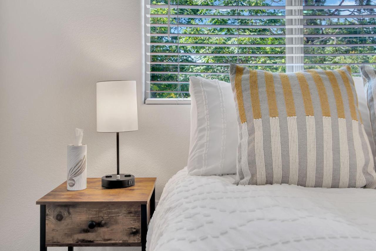 Downtown Paso: Sip N Sleepz 3 Bed/2.5 Bath Villa Paso Robles Kültér fotó